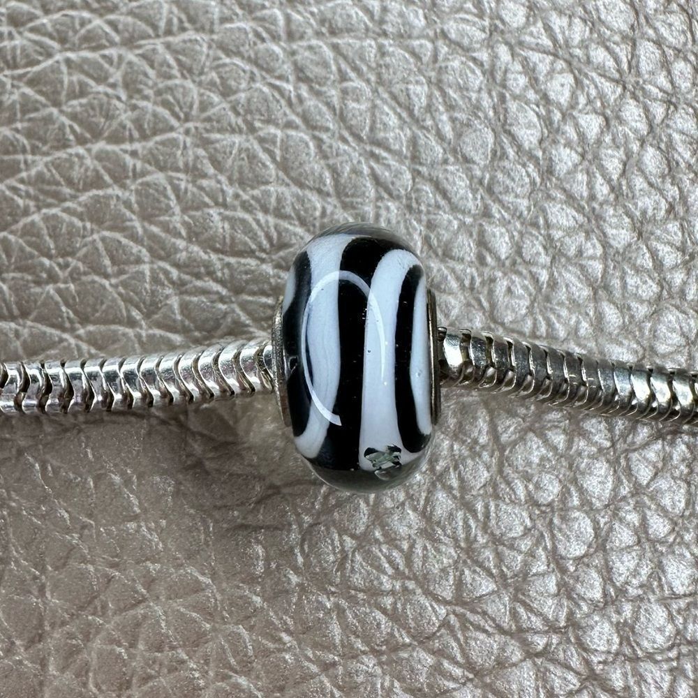 Helzberg Diamonds - Black and White Swirl Glass Charm